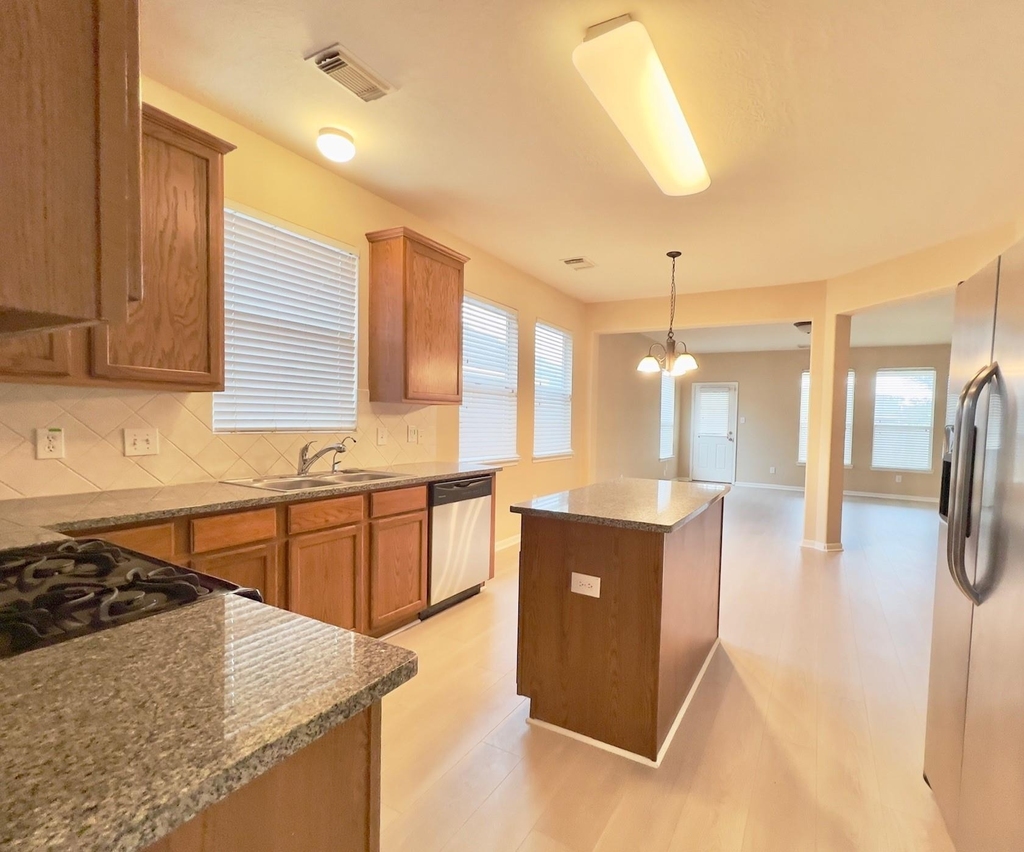 719 Pickett Hill Lane - Photo 12