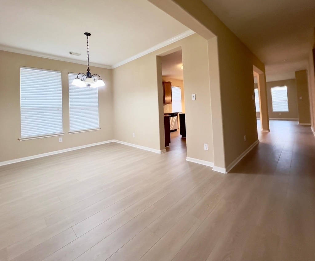 719 Pickett Hill Lane - Photo 6
