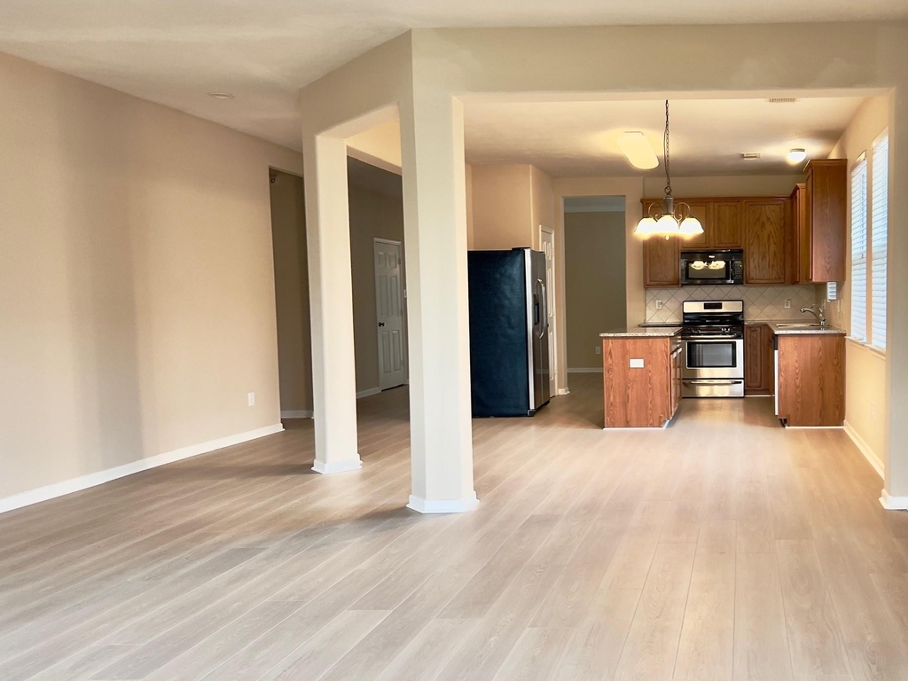 719 Pickett Hill Lane - Photo 10