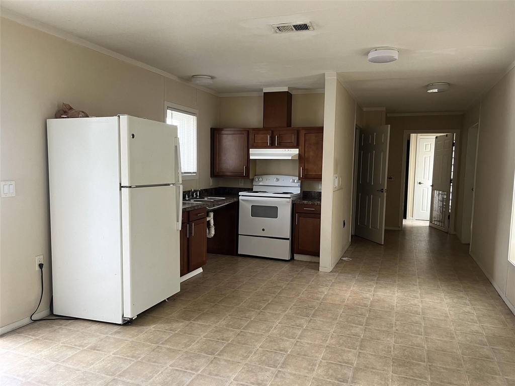 108c S 7th Street S - Photo 3