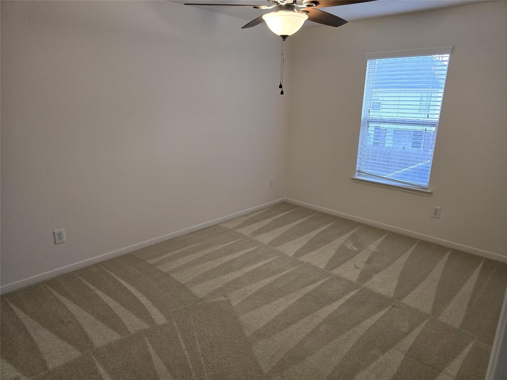 19427 Egret Wood Way - Photo 11