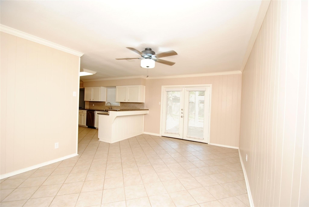 10034 Cedardale Drive - Photo 16