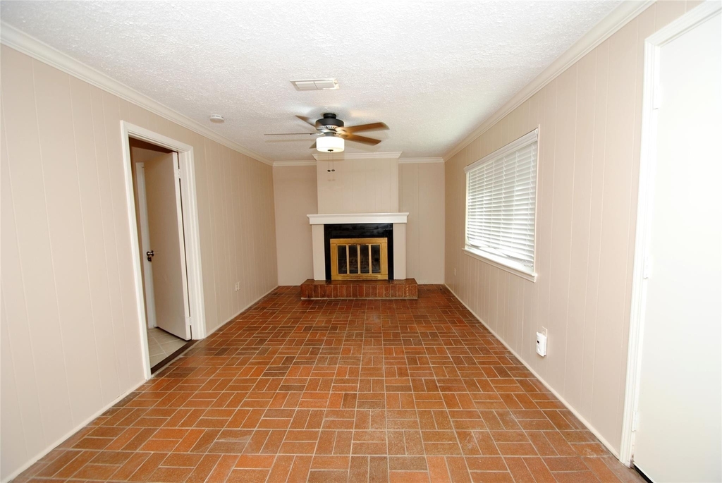 10034 Cedardale Drive - Photo 18