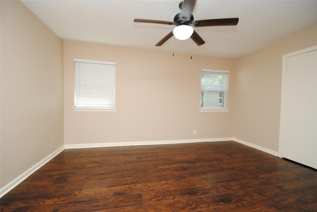 10034 Cedardale Drive - Photo 31
