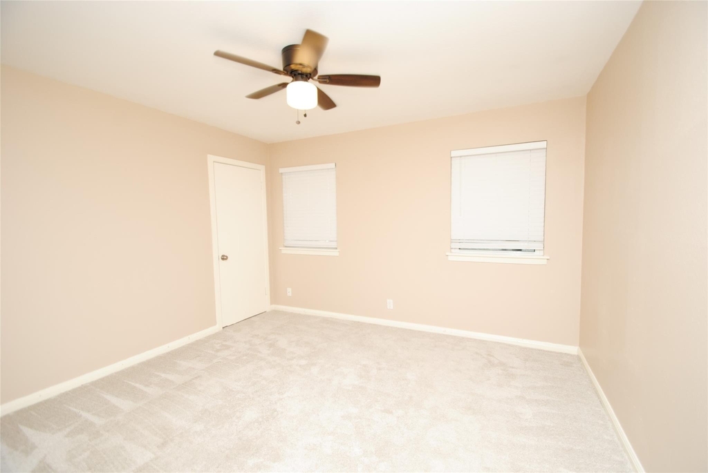 10034 Cedardale Drive - Photo 35