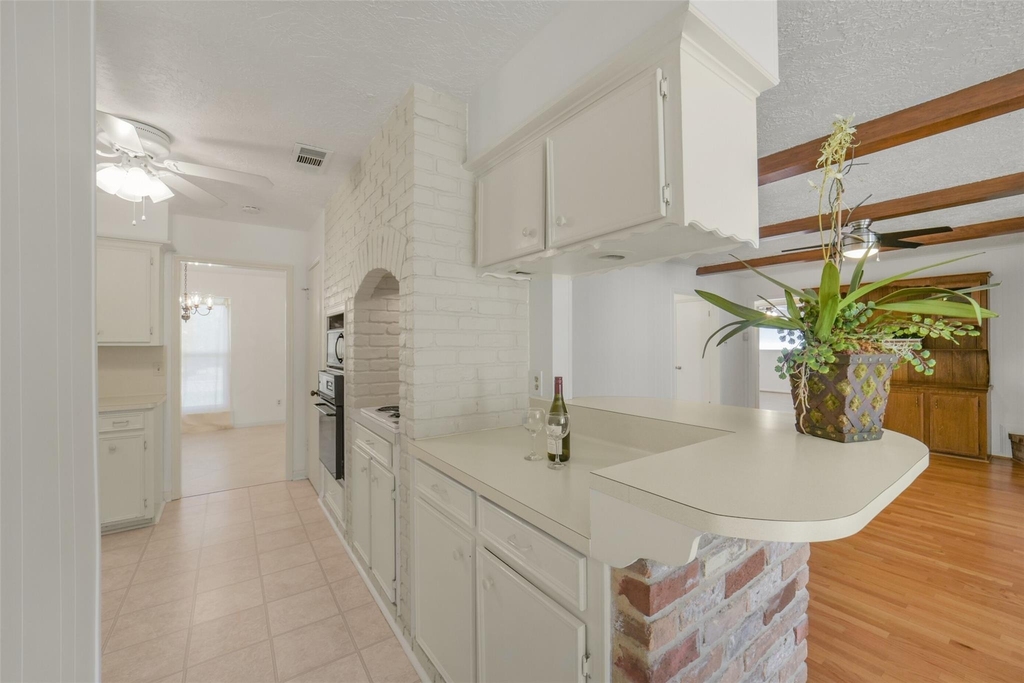8415 Braesdale Lane - Photo 13