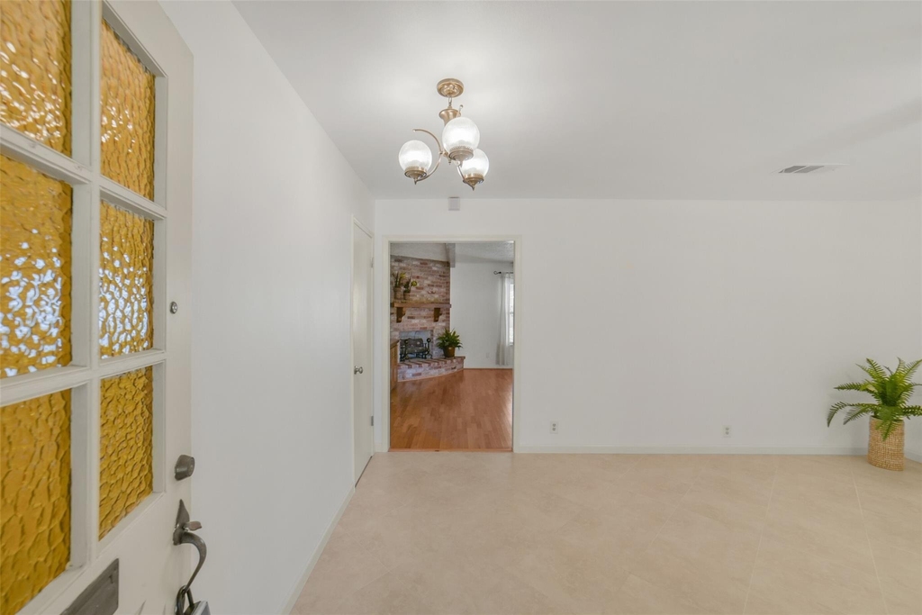 8415 Braesdale Lane - Photo 3