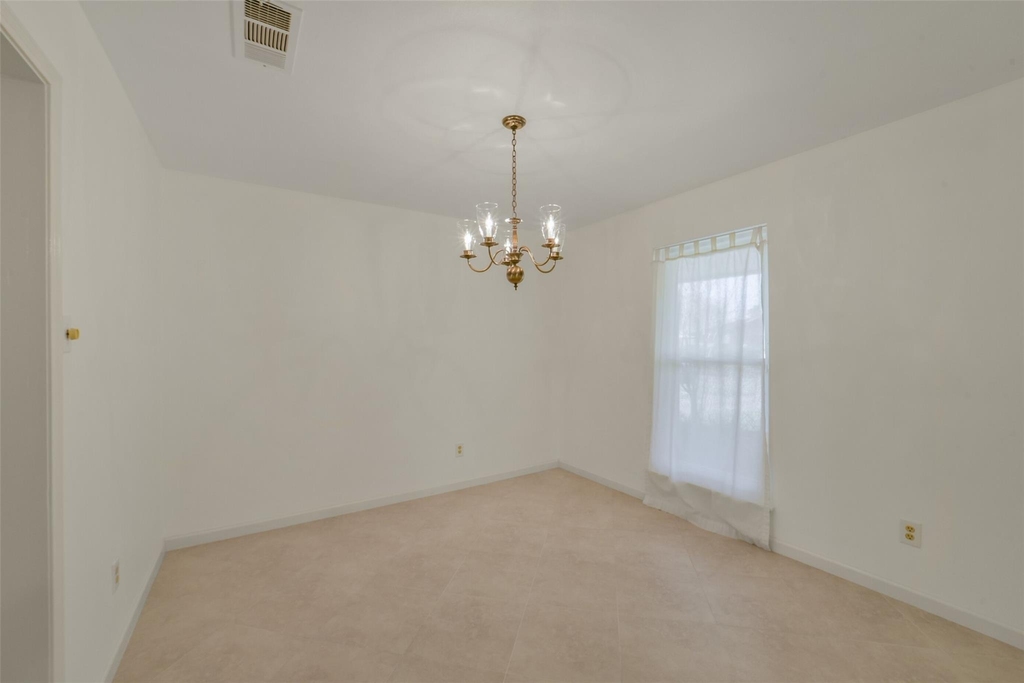 8415 Braesdale Lane - Photo 6