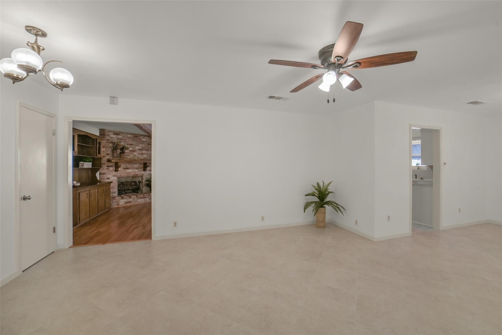 8415 Braesdale Lane - Photo 4