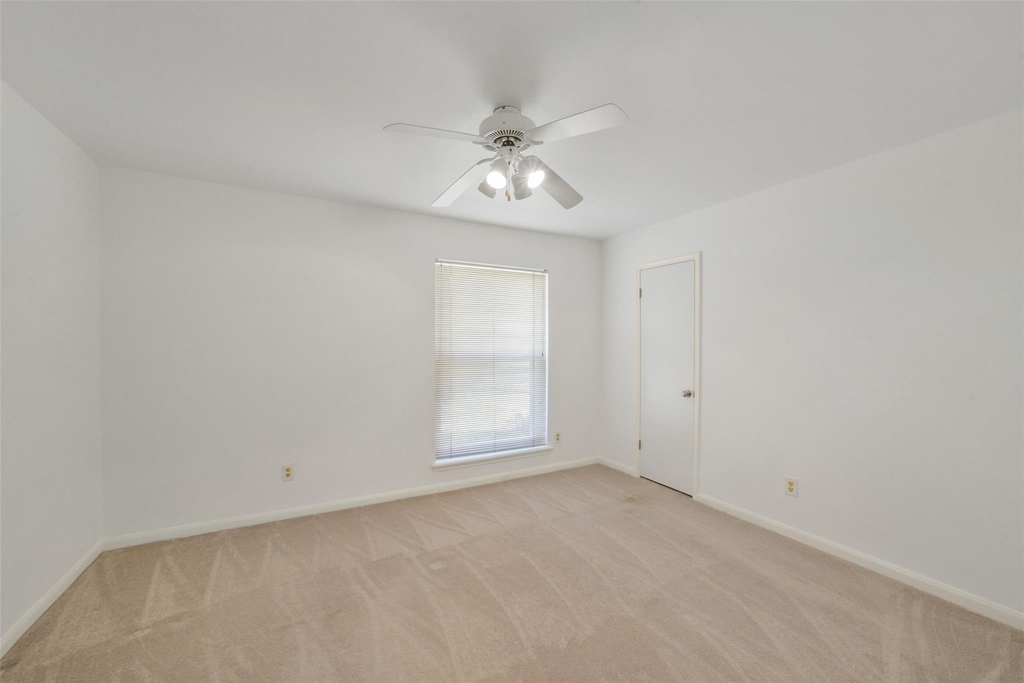 8415 Braesdale Lane - Photo 18