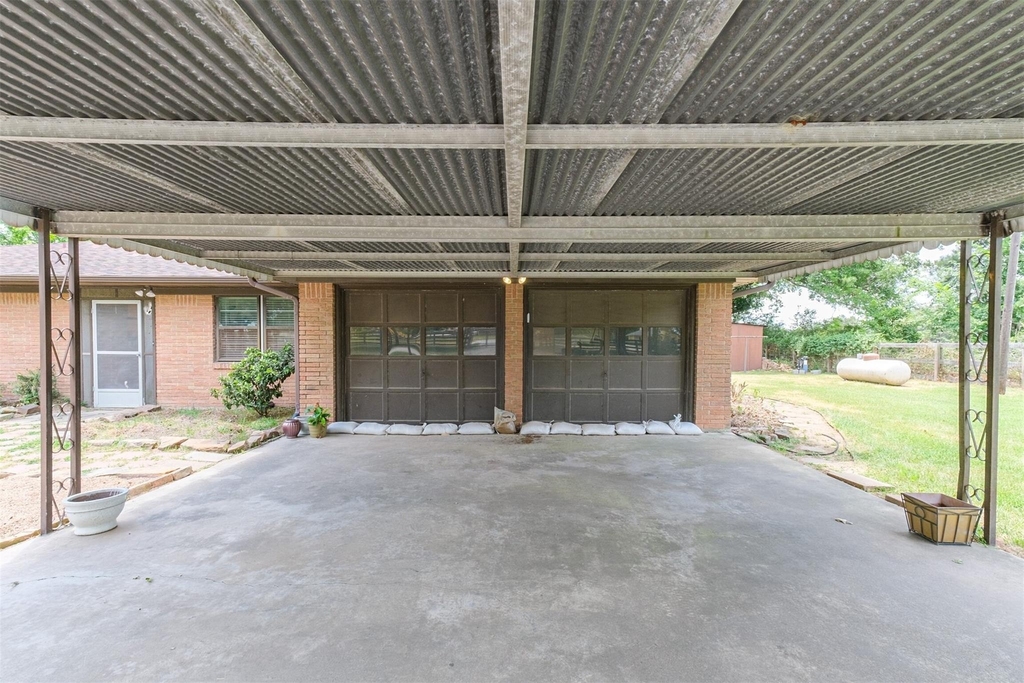 18211 Mueschke Road - Photo 2