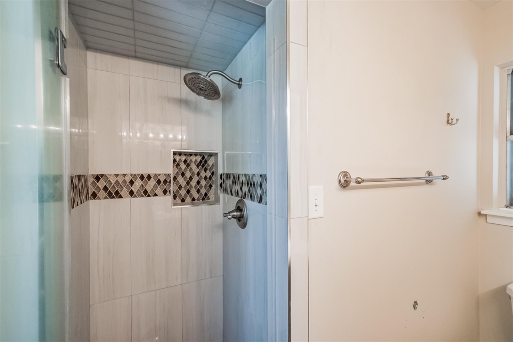 18211 Mueschke Road - Photo 29