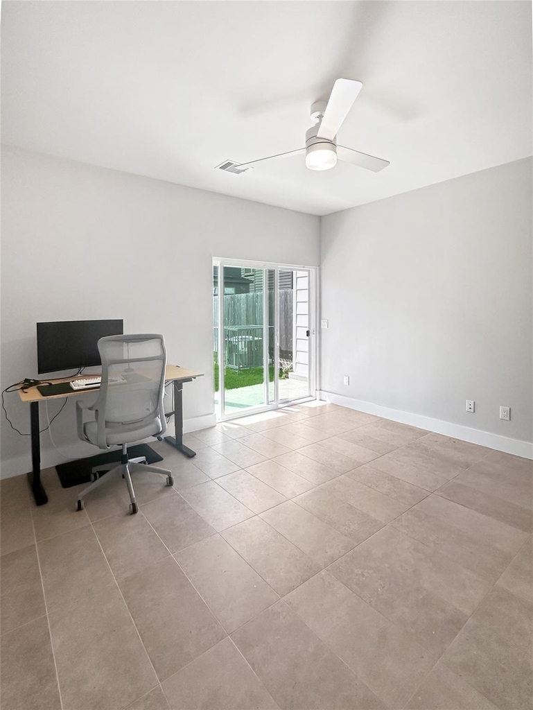4702 Oats Street - Photo 14