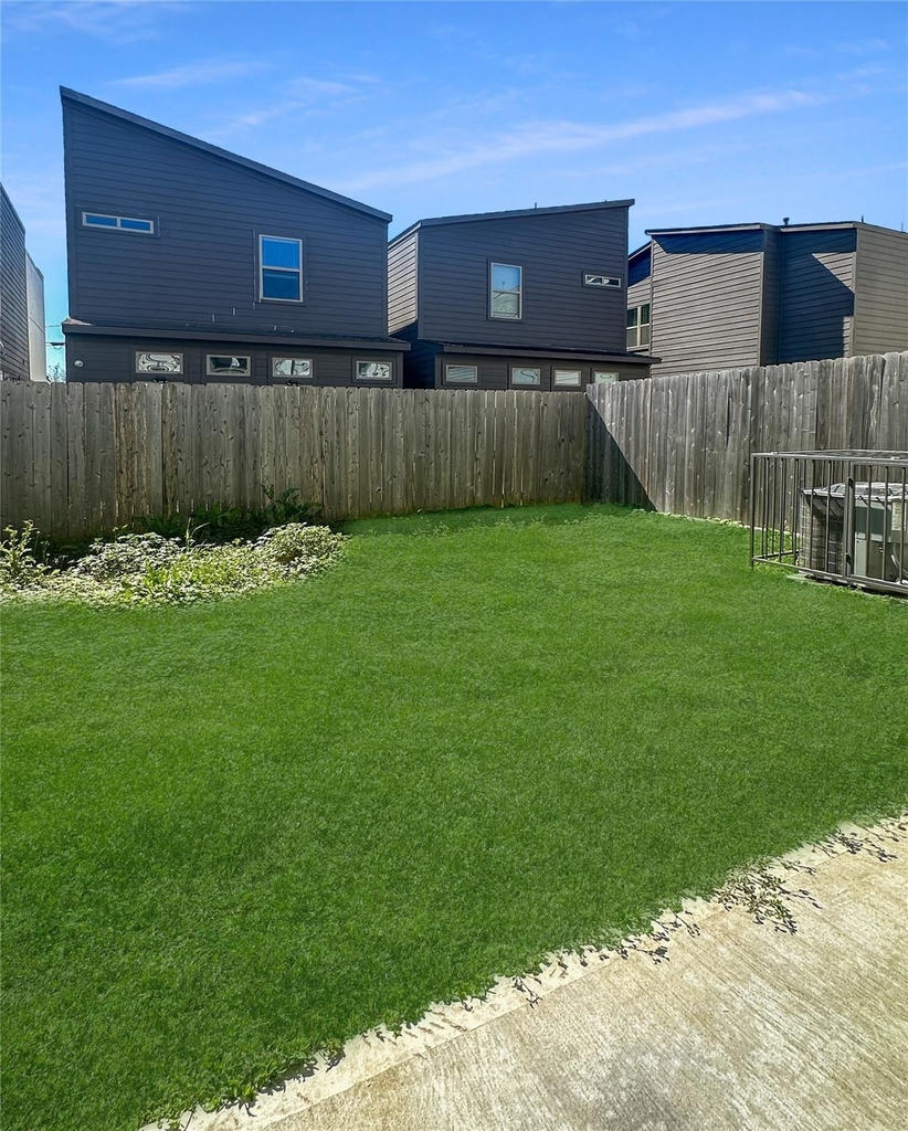 4702 Oats Street - Photo 19