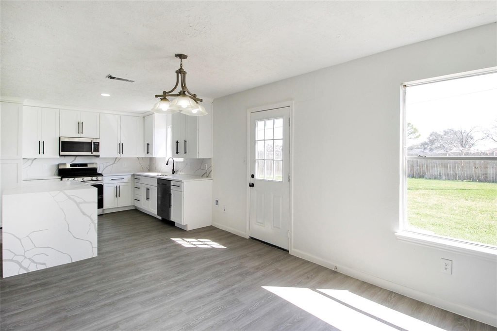 511 Chaseway Drive - Photo 10