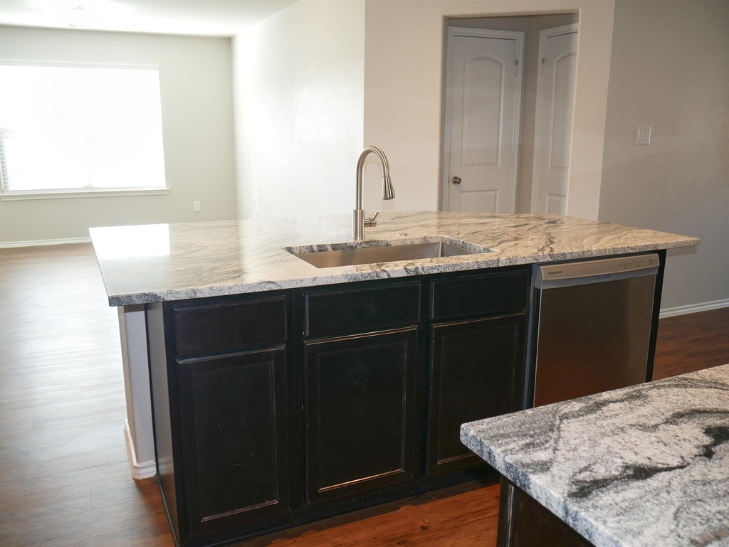 13918 Nicolet Arbor Lane - Photo 5