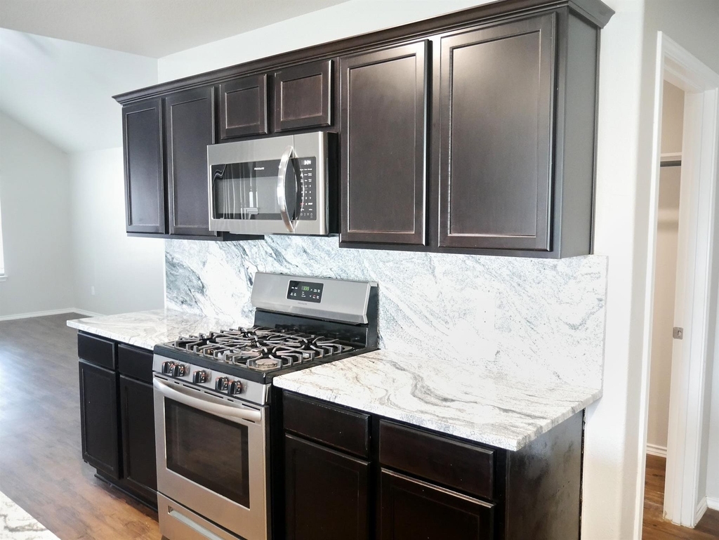 13918 Nicolet Arbor Lane - Photo 14