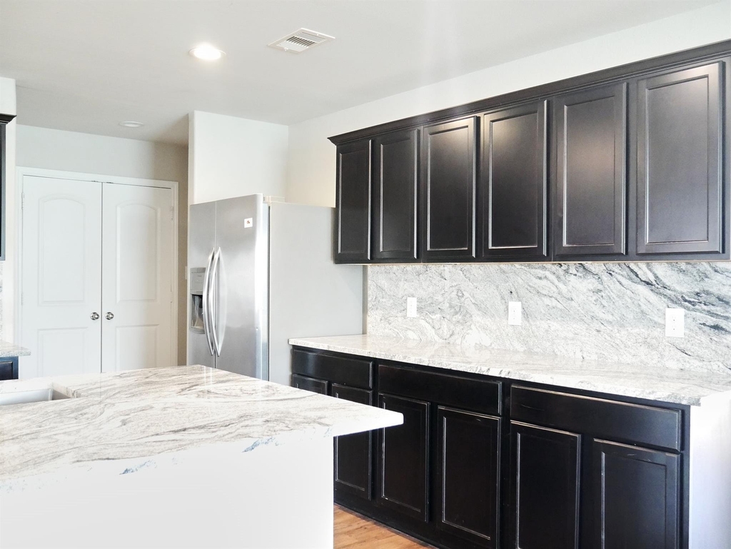 13918 Nicolet Arbor Lane - Photo 7