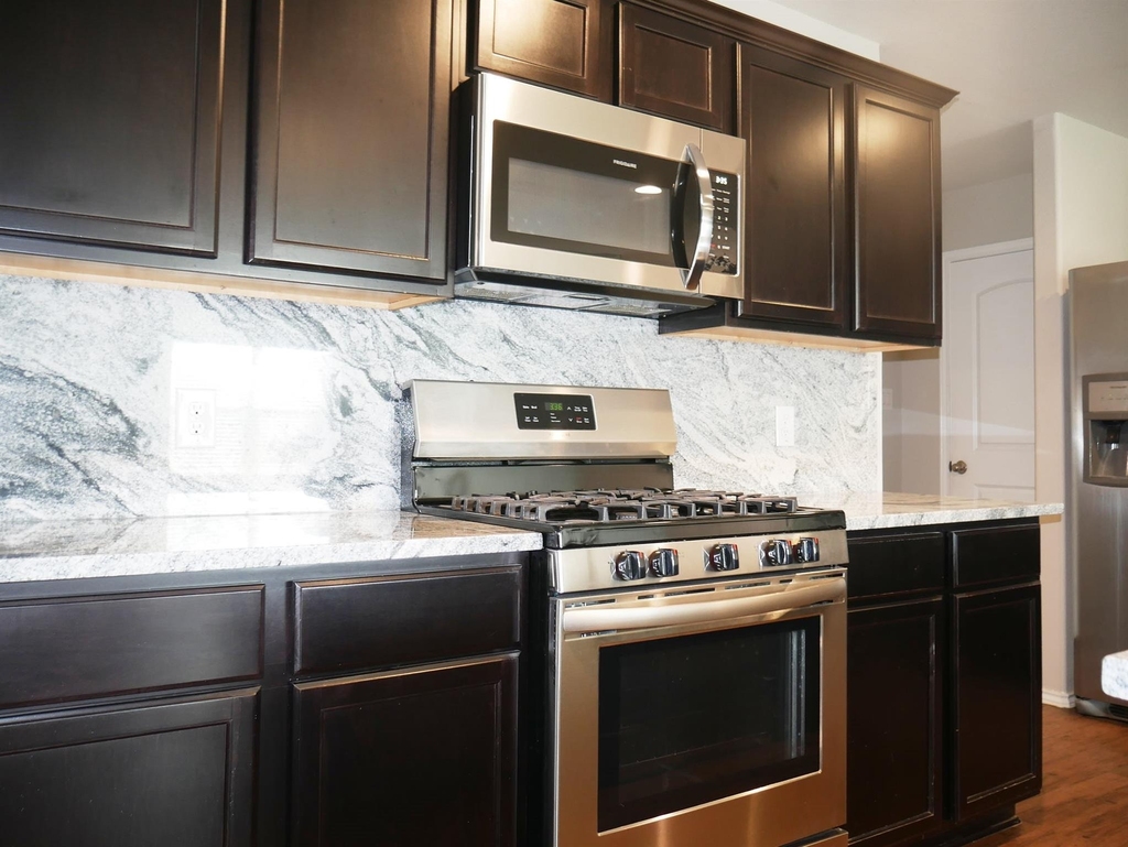 13918 Nicolet Arbor Lane - Photo 12