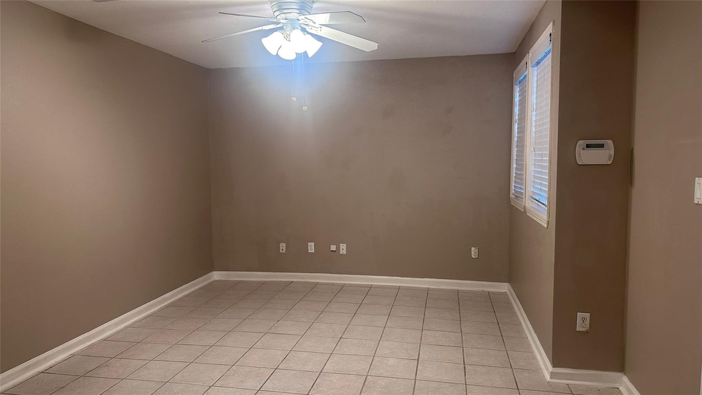 5753 Pinehurst Drive - Photo 2