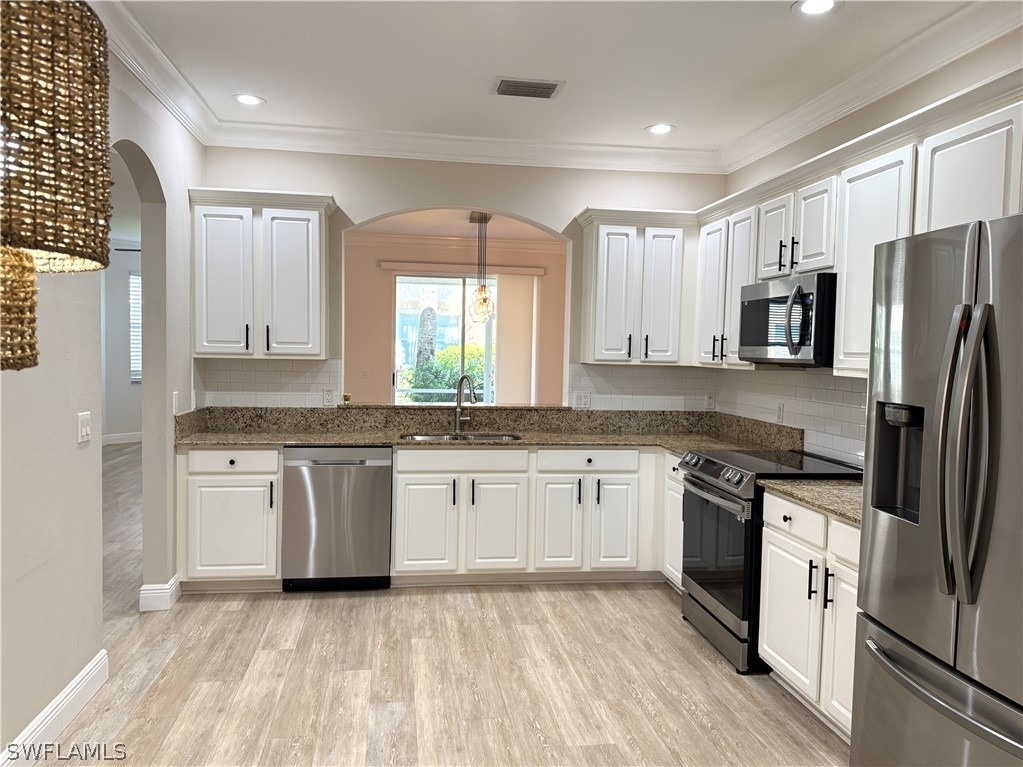 9723 Heatherstone Lake Court - Photo 9