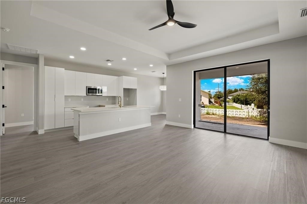 333 Pinehurst Avenue - Photo 2