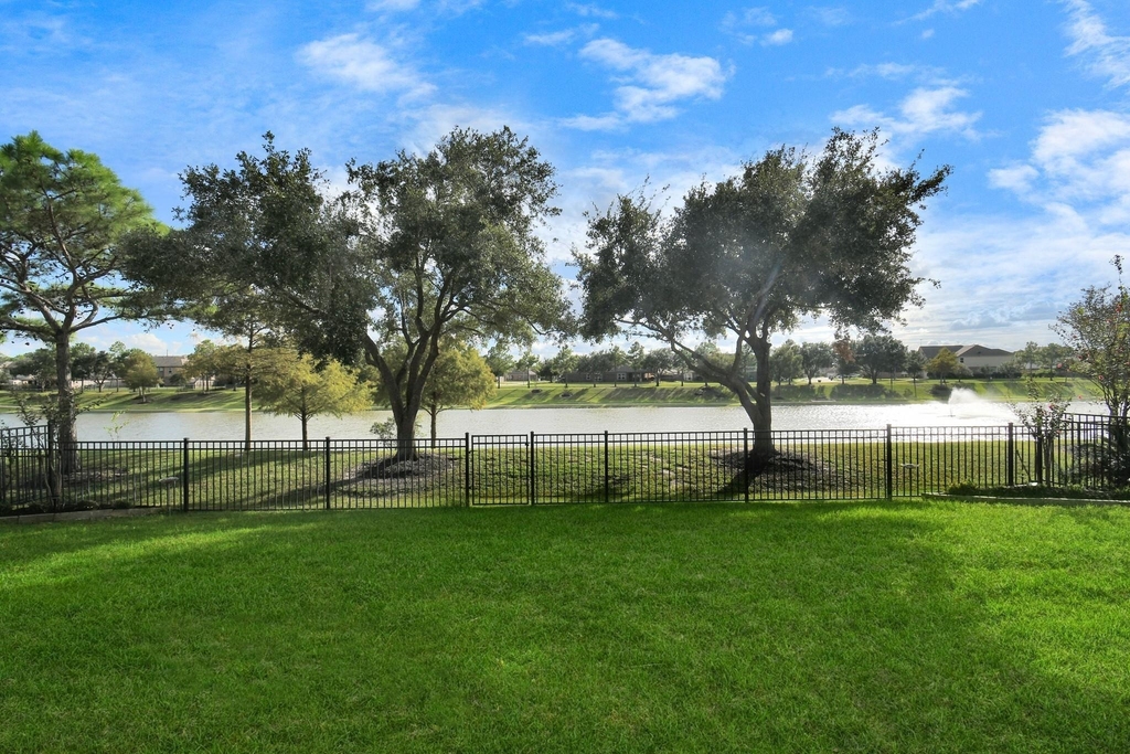 18631 Fairmont Springs Court - Photo 10