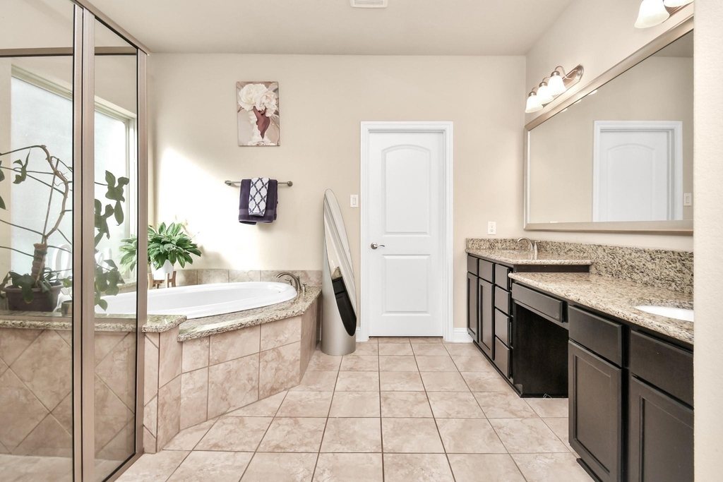 18631 Fairmont Springs Court - Photo 9