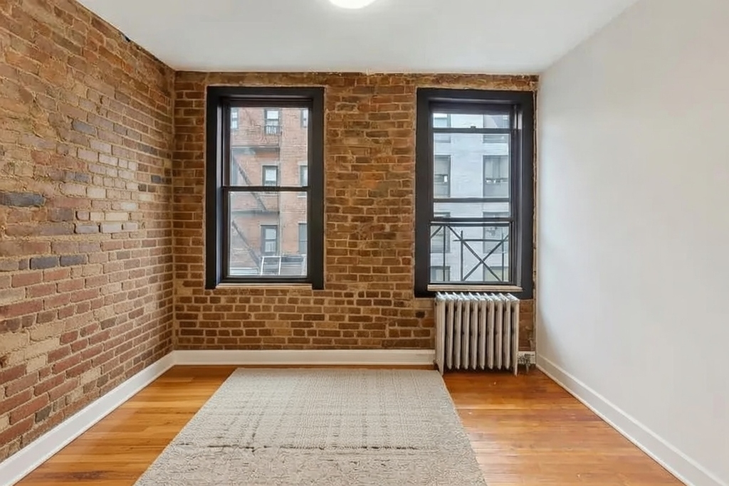 East 74th Street - Photo 1