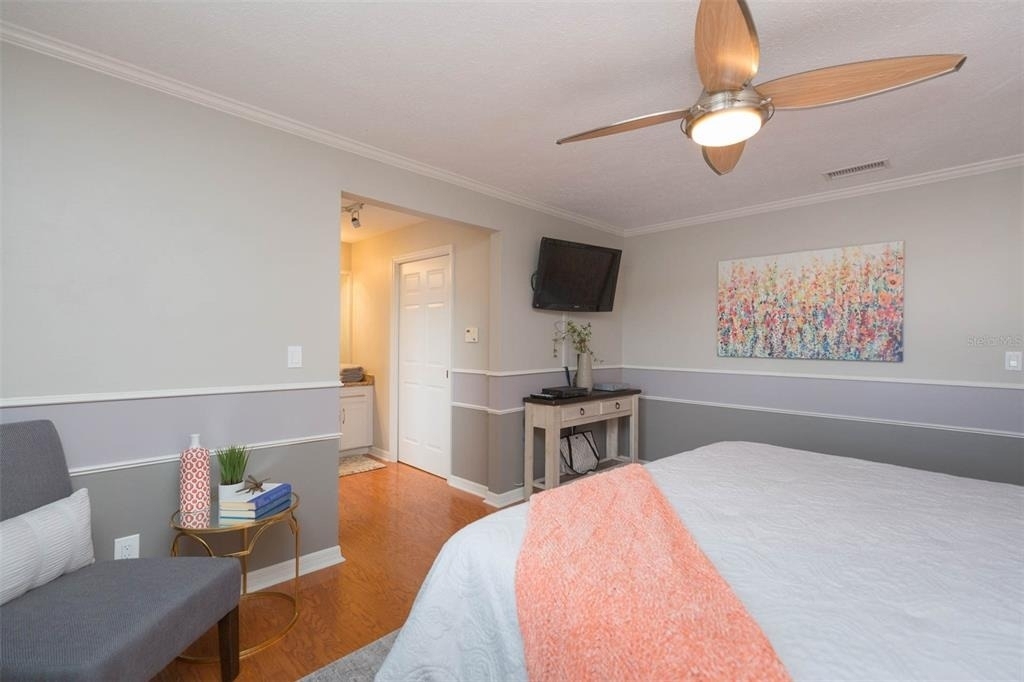 702 W Bay Street - Photo 15
