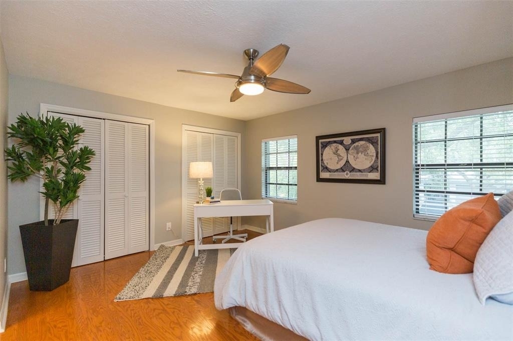 702 W Bay Street - Photo 17
