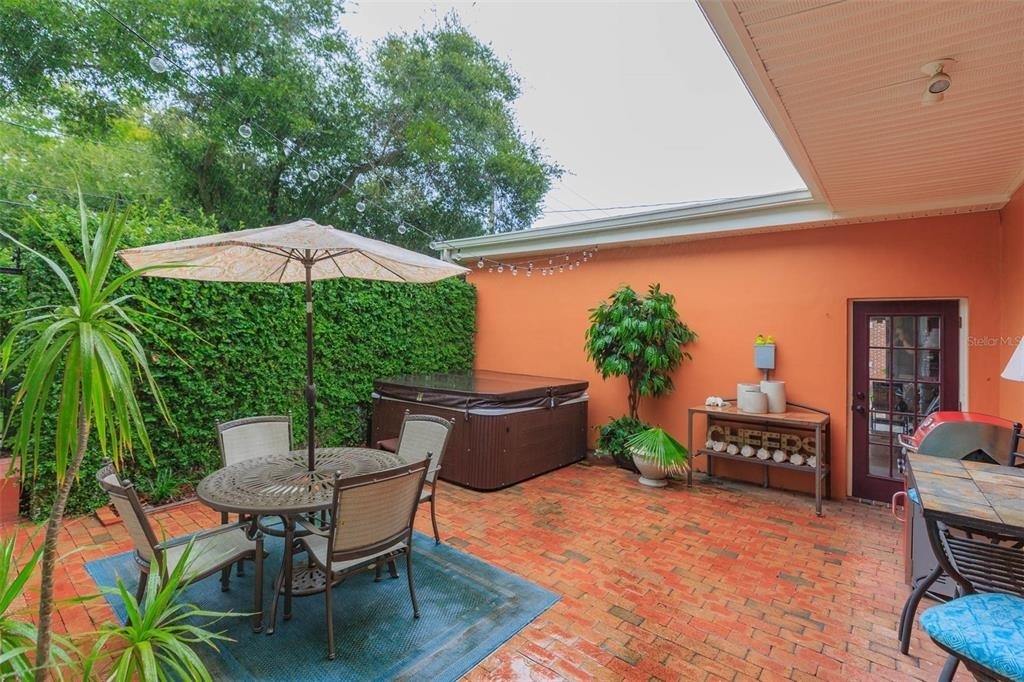 702 W Bay Street - Photo 11