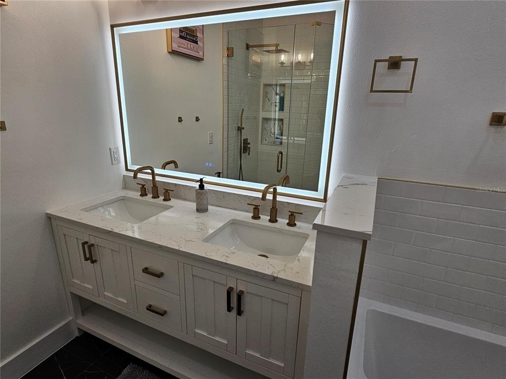 2075 Jewell Avenue - Photo 56