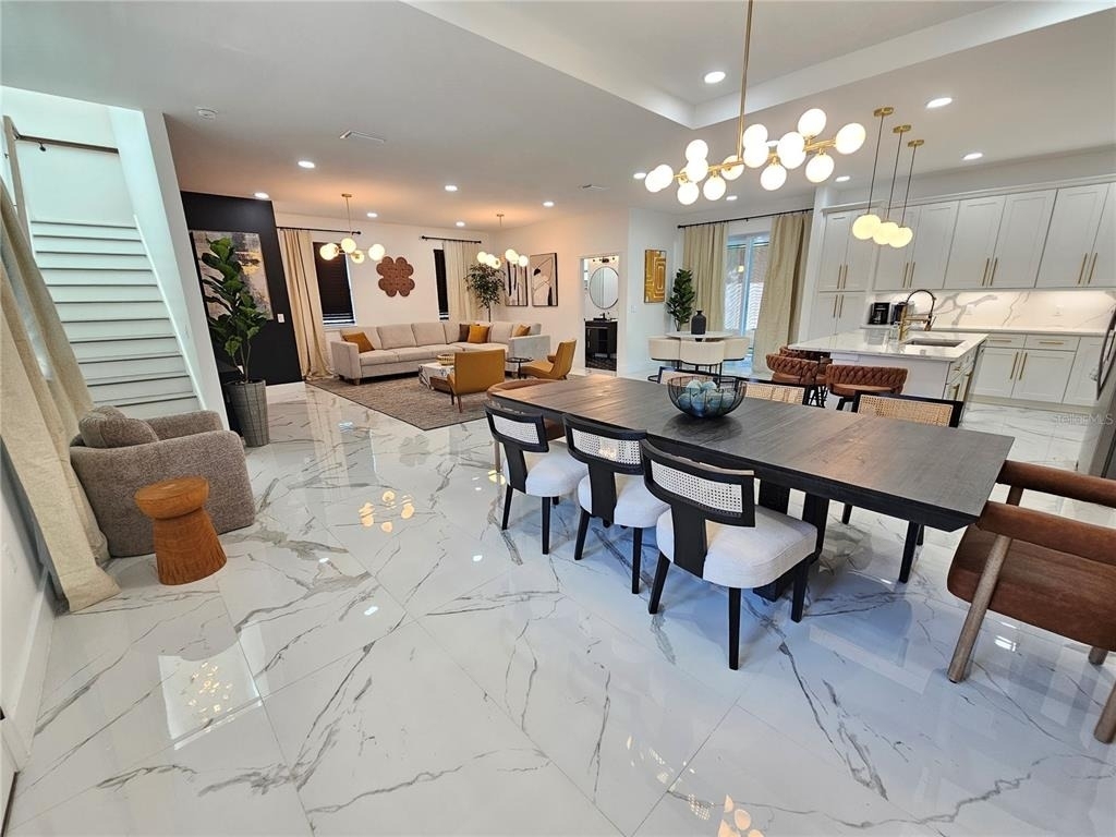 2075 Jewell Avenue - Photo 2