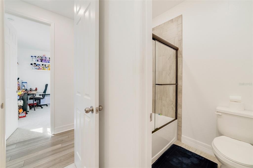 2224 Celebration Boulevard - Photo 10