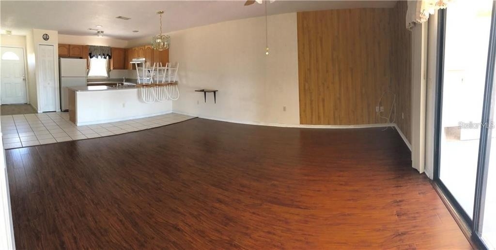 27082 Adams Street - Photo 2