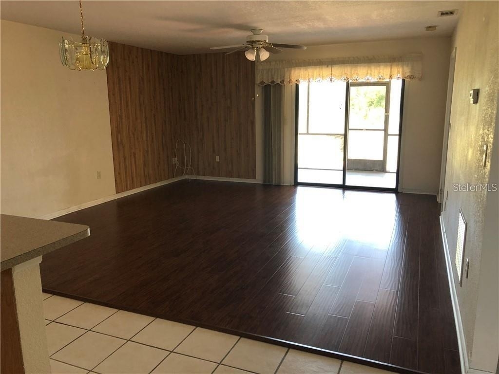 27082 Adams Street - Photo 3