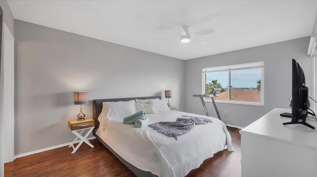 8625 Midnight Pass Road - Photo 18