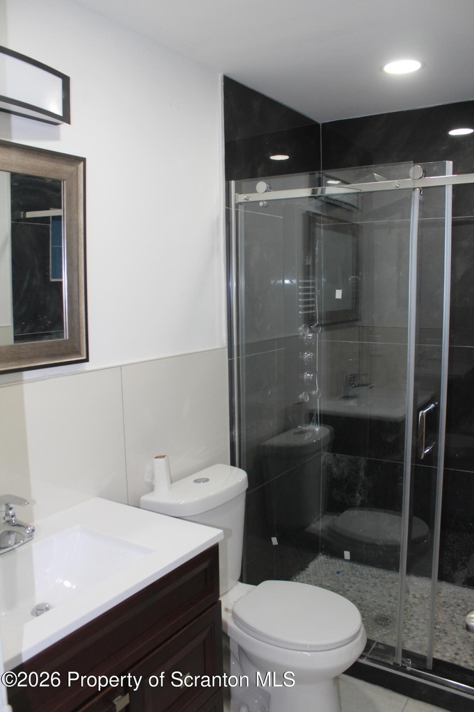 335 Phelps Street - Photo 9