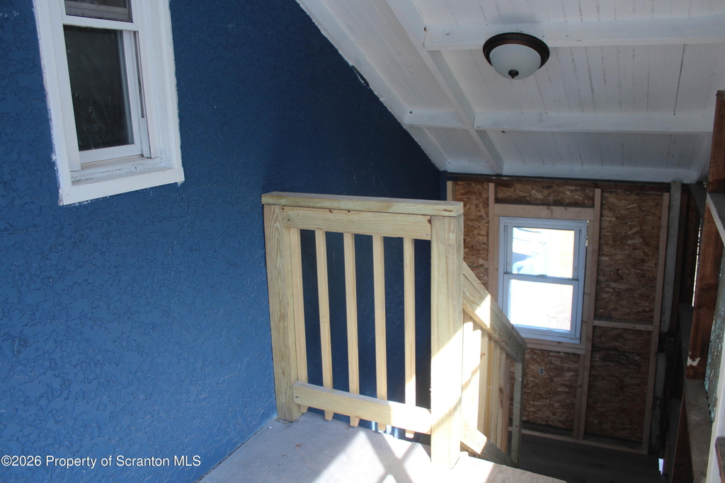 335 Phelps Street - Photo 14