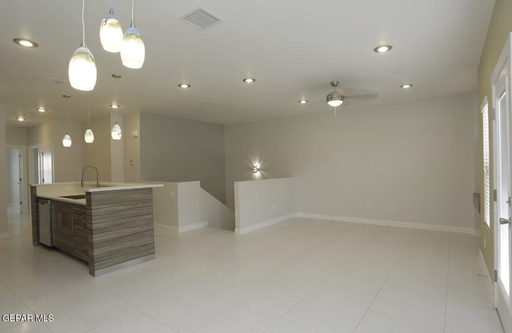 5545 Buckley Drive - Photo 3