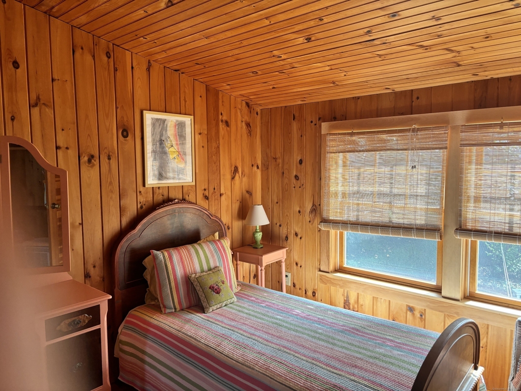 42 Sea Breeze Avenue - Photo 7