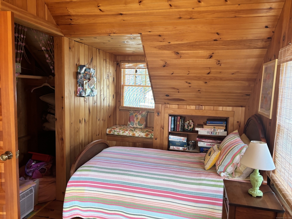 42 Sea Breeze Avenue - Photo 6