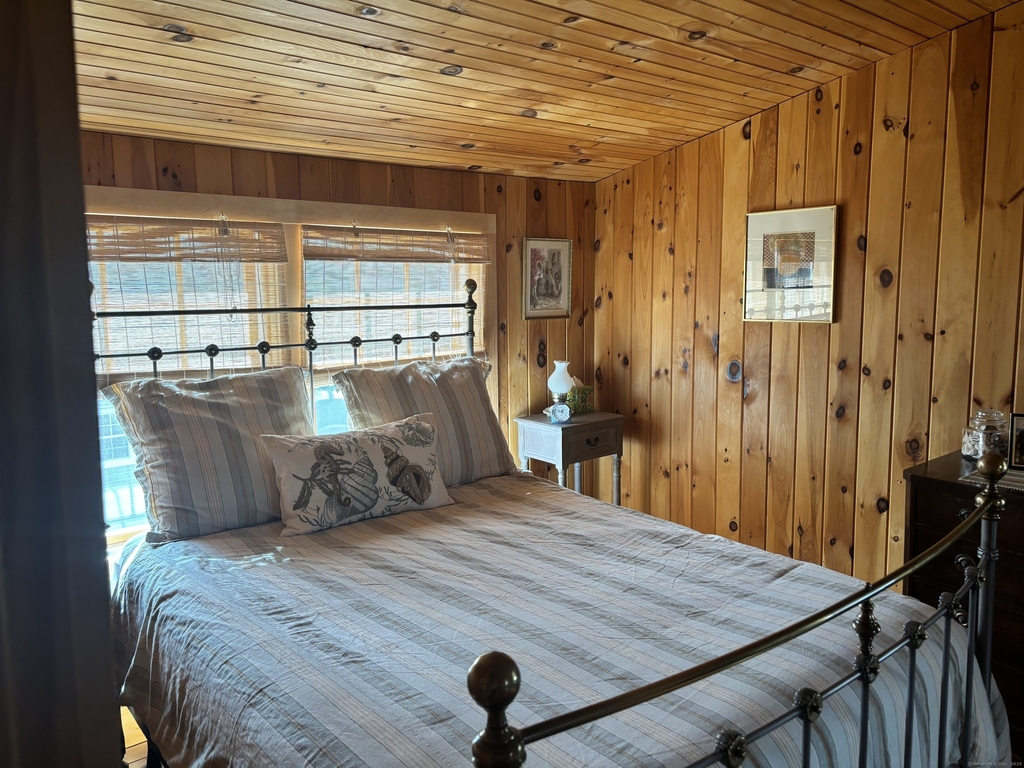 42 Sea Breeze Avenue - Photo 5