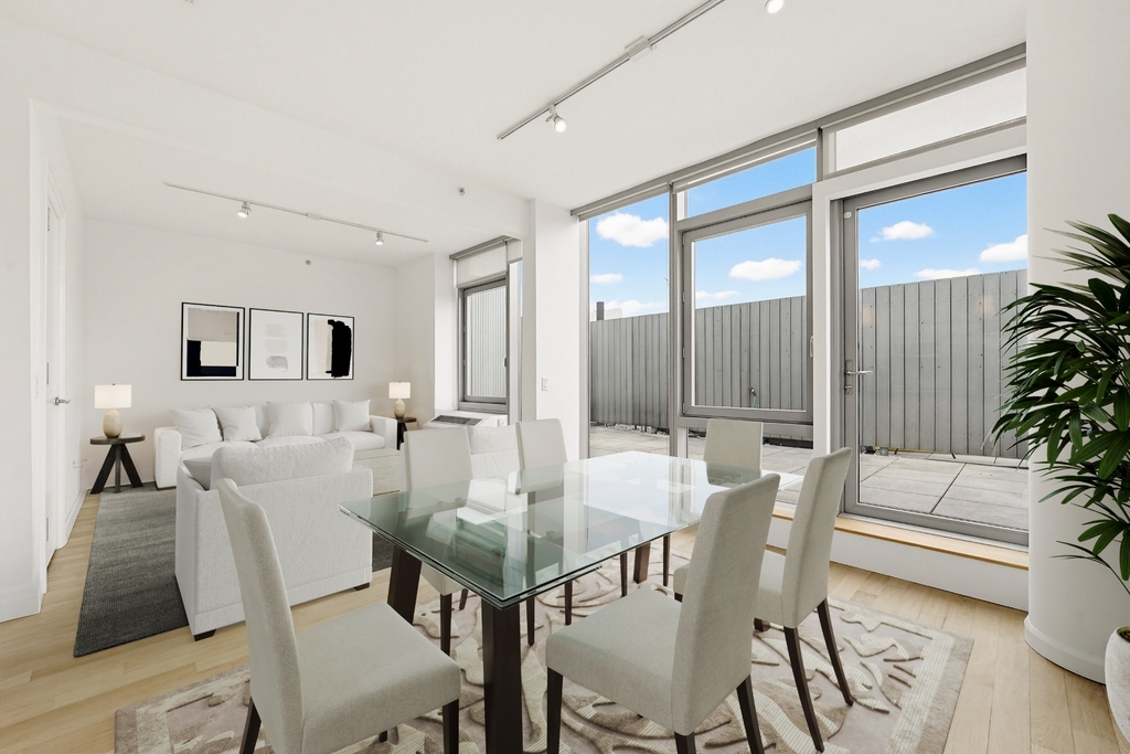 554 West 54th Street - Photo 2