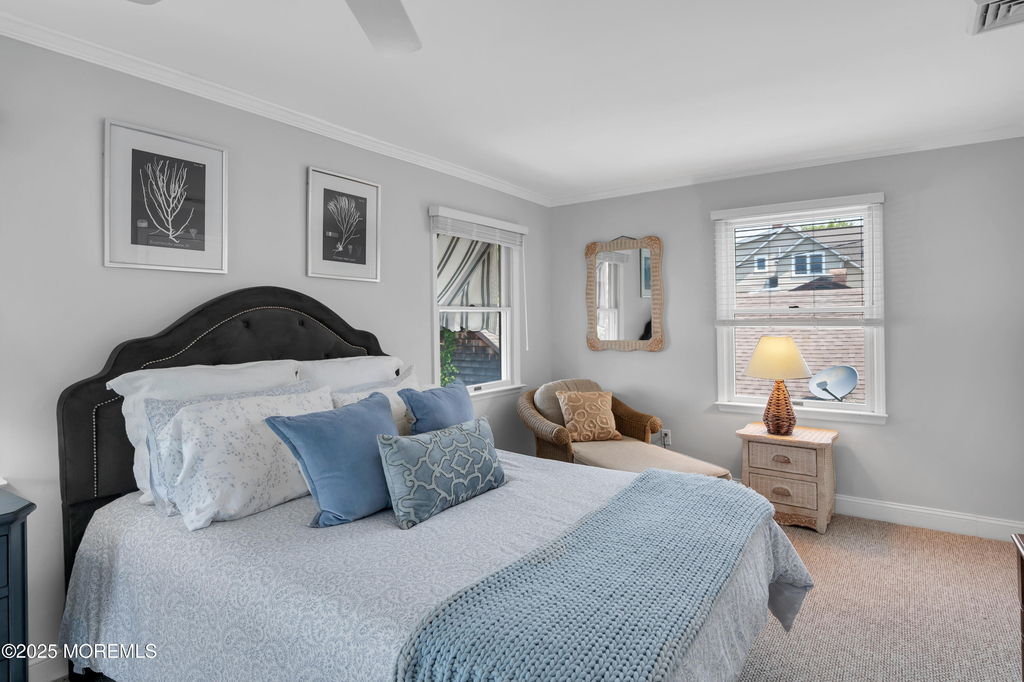 512 Main Avenue - Photo 1
