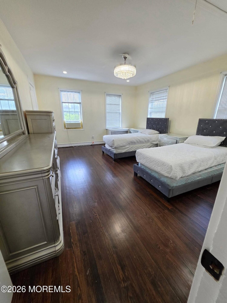 9 Berg Avenue - Photo 12
