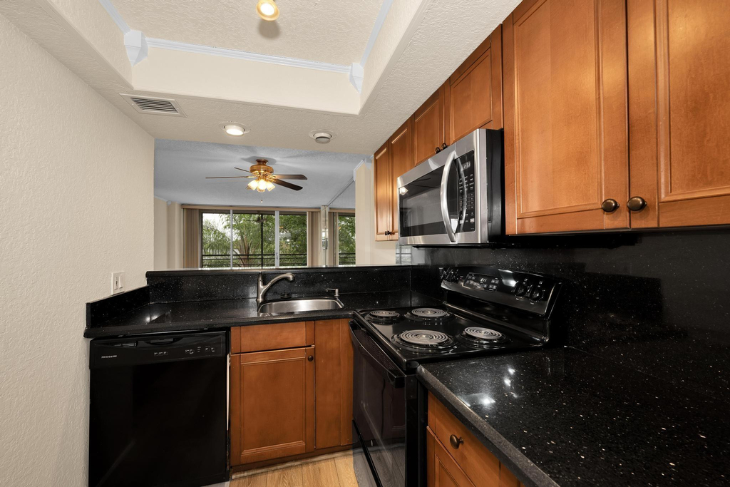 118 Royal Park Drive - Photo 9