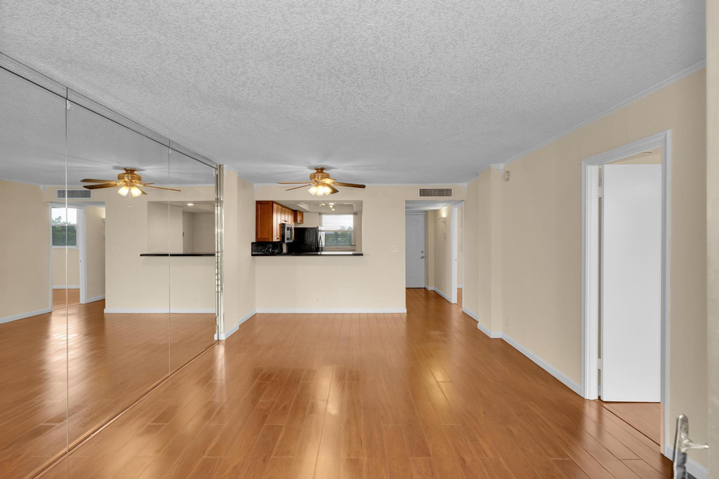 118 Royal Park Drive - Photo 27