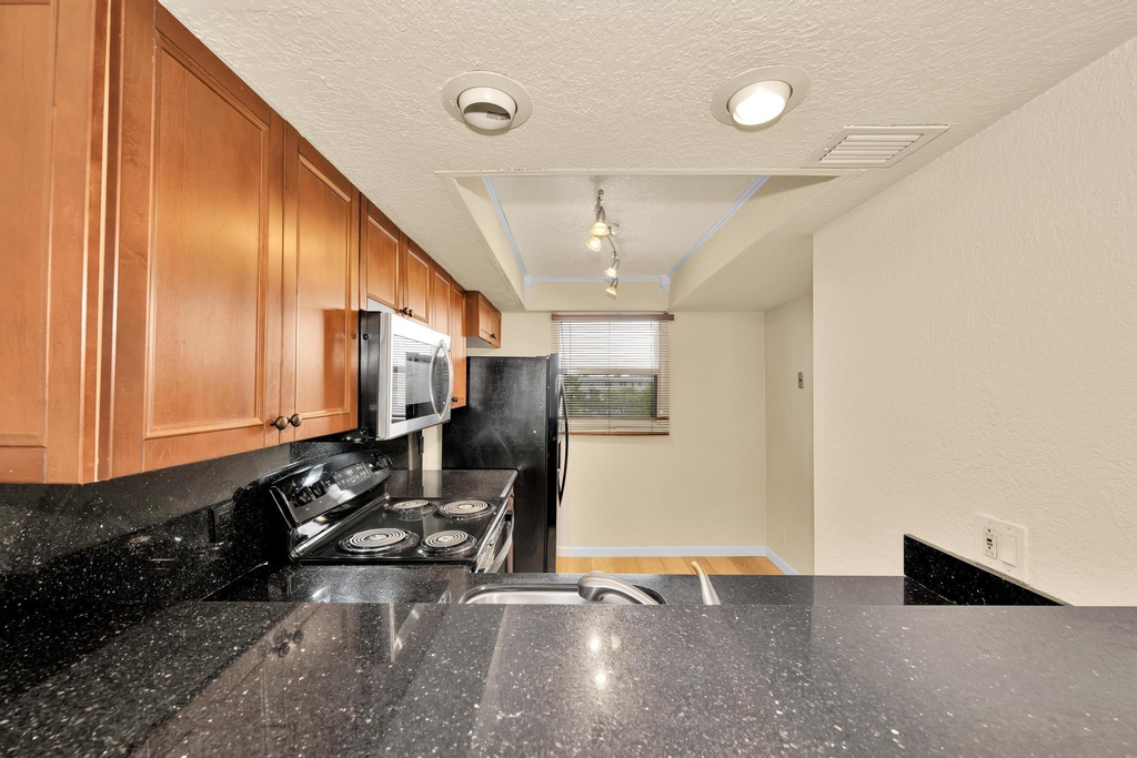 118 Royal Park Drive - Photo 8